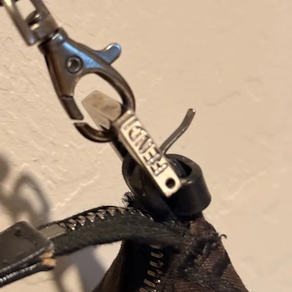 Fendi FF Monogram Brown Chain Shoulder Bag - Picture 4 of 11